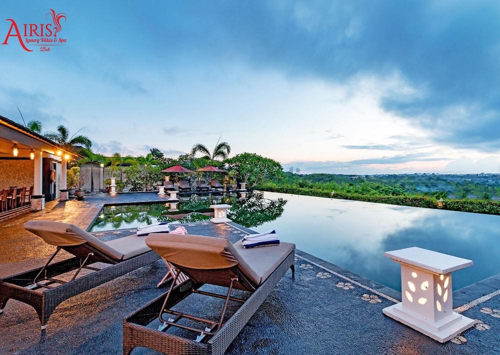 Airis Luxury Villas & Spa Ungasan Esterno foto