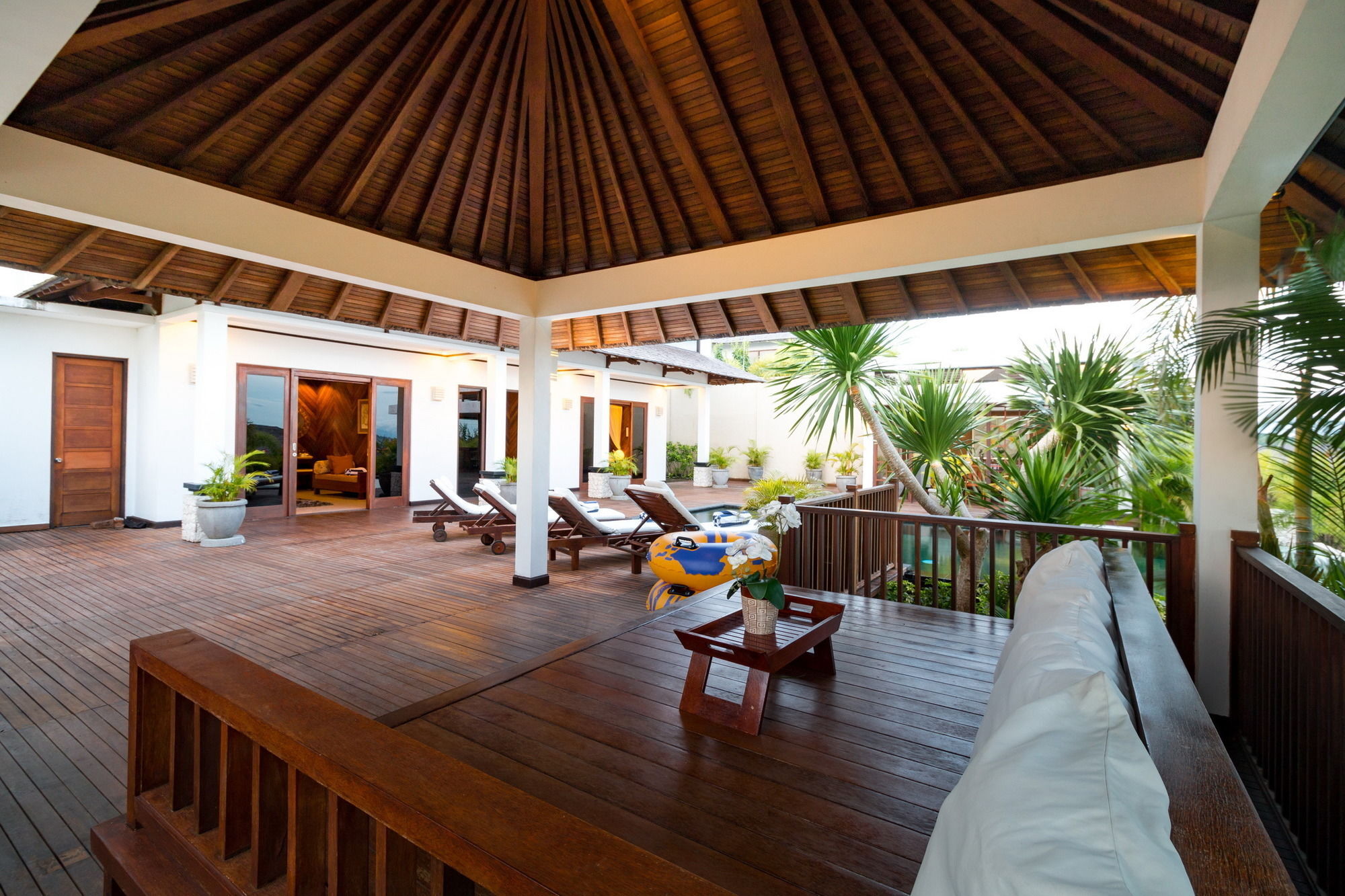 Airis Luxury Villas & Spa Ungasan Esterno foto